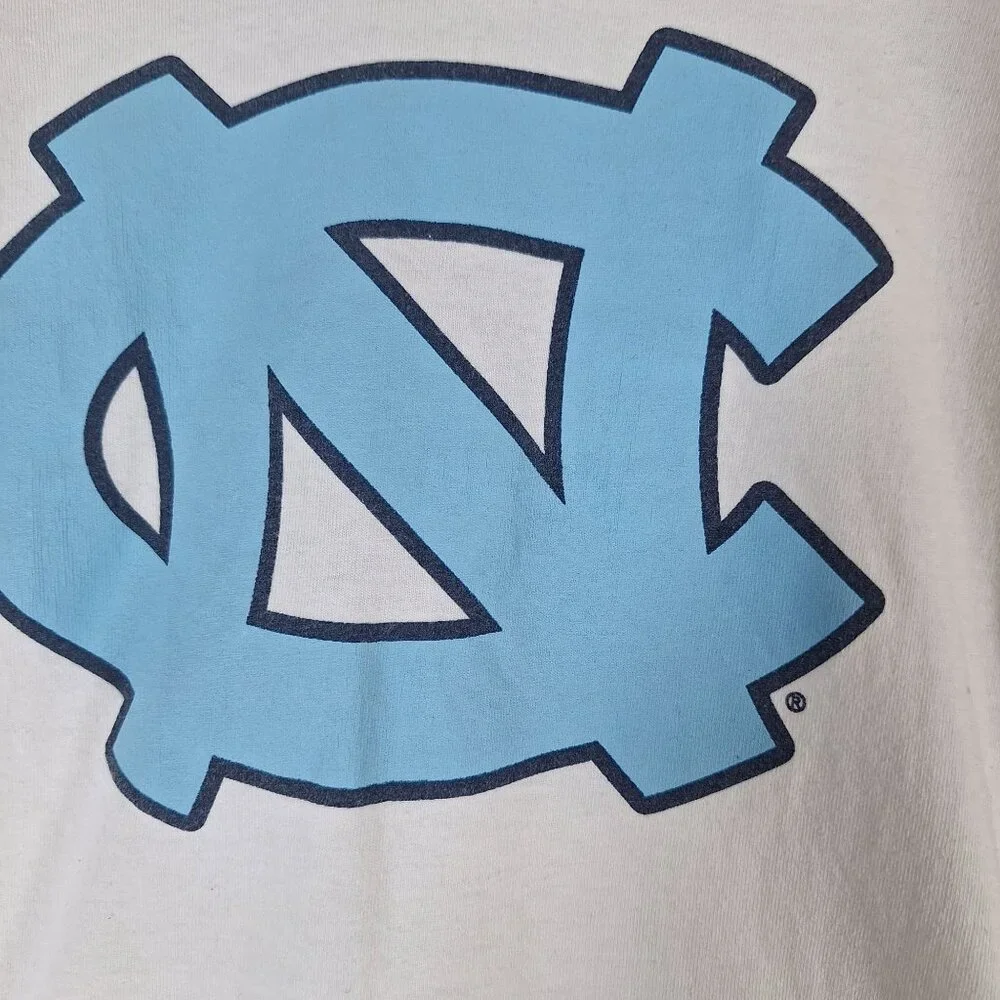 UNC Tarheel 100% Cotton short Sleeve tshirt Champion size large - Picture 6 of 6
